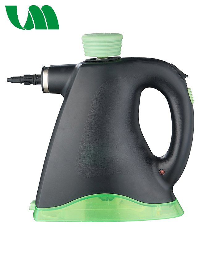 Electric steam cleaner with cleaning device